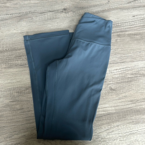 Lululemon align high rise mini flare pant extra short. Iron blue. Size 6. - Picture 1 of 3